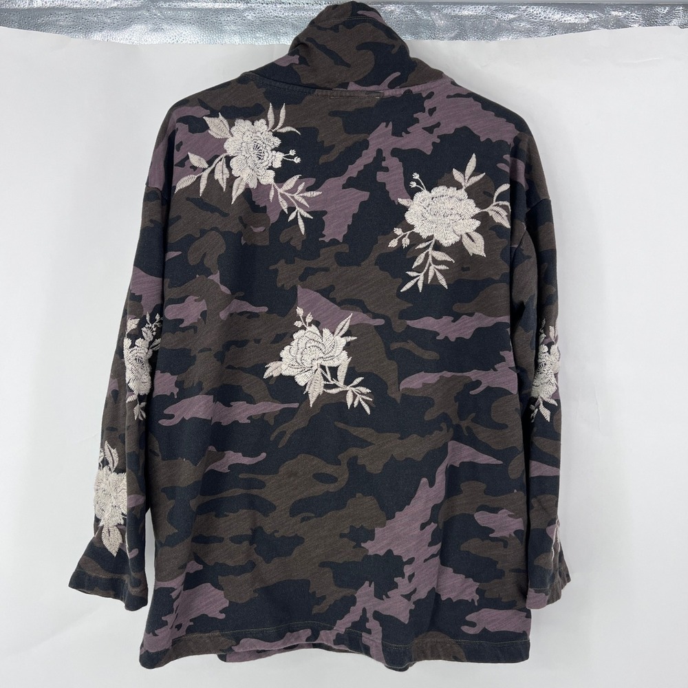 Johnny Was Embroidered Camo Sweatshirt‎ Womens Size M - Picture 11 of 11